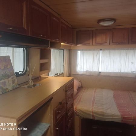 Parco Vacanze Bracchetto Vetta Hotel Carrodano Inferiore Szoba fotó