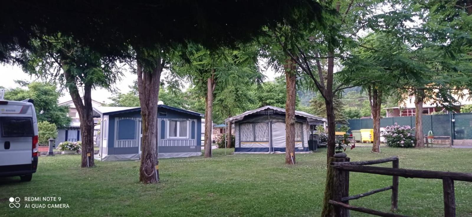 Parco Vacanze Bracchetto Vetta Hotel Carrodano Inferiore Szoba fotó